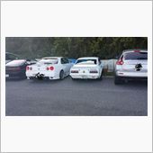 隣の車が、皆おおきく見えます