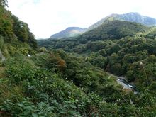 秘境、秋山郷を走る。