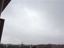 １０月２５日　雨降りなラス０．５の金曜日、おはよ～♪