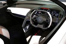[東京モーターショー2013] ホンダ・S660 ついに登場。ビート復活へ