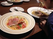 昼はパスタ&amp;ピッツァ...