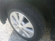 やっぱりタイヤ交換は車をシャキっとさせるねぇ～。