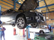 メンテナンスは大事...日産アベニール　エンジンオイル交換　FUCHS