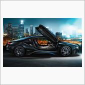遂に日本でも発売.....i8