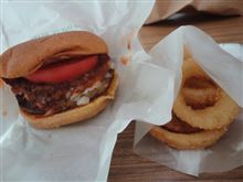 ハンバーガー ハンバーガー