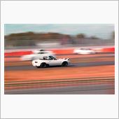 SWAT　Racing　に囲 ...