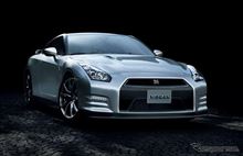 東京モーターショー　２０１３．　　ひとつの目玉、、NISMO　GT-R