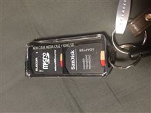 Micro SDカードと携帯用ケース