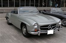 旧車　Mercedes Benz 190SL in 横浜赤レンガ倉庫