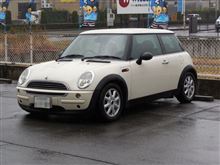 こちらも小さな補強パーツ　リジカラ　BMW　MINI　R50　効果は如何に