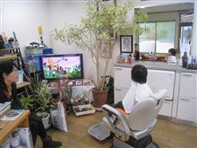 孫との散髪と、トラクターの洗車など・・。
