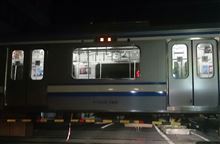 アメリカNYで鉄道脱線事故。