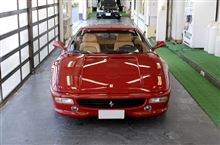 庶民派?!  フェラーリF355     フェラーリらしいフェラーリというか、、。