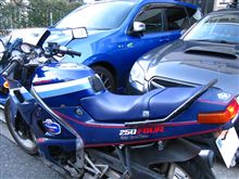 [CBR250Four] その4・まとめ（板金はんだ､金属パテ､信越シリコン）燃料タンク漏れ修理
