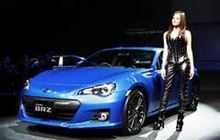 青色が鮮やかに　生えるクルマ＞＞＞＞＞＞＞＞＞　BRZ