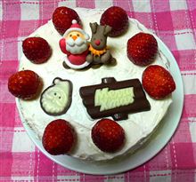 クリスマスケーキを作りました