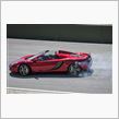 マクラーレンMP-4-12C　　　オープンカー　　　　　超スーパーカーですね!!