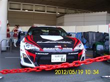 やっぱり、、トヨタ８６は　いいですね!!    自動車業界の起爆剤になりましたね!!