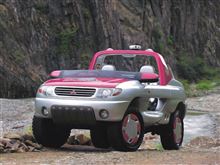 1993 Mitsubishi Pajero Field Guard ／ 1995 Mitsubishi maus ・・・・