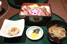 今日のランチは、「千成亭」千成亭和風ステーキ重 2980円