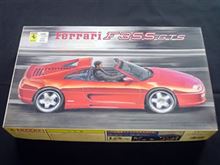 フェラーリ　F355GTS        かっこいい車ですね!! 