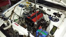 エンジン下ろし作業開始