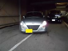 嫁車のヘッドライトが切れました。