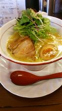 塩鶏骨ラーメンと玉子ご飯