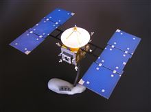 1/32 小惑星探査機　はやぶさ