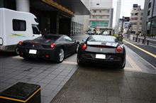 田舎町に不釣合いな‥