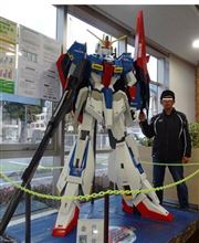 手作りの「Ｚガンダム」　孫喜ばせようと８カ月も…関心示さず