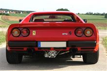 ガソリンスタンドで　給油中の　２８８GTO　　　見かけました!!