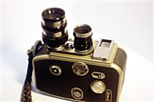 Cinemax-8TV（8mmカメラ）とPENTAX Q10