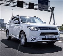Mitsubishi Outlander PHEV 10.000 keer in Nederland ・・・・