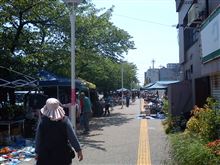 骨董市