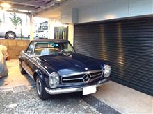Benz 230SL ☆ ハードトップを外して。