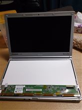 液晶パネル交換。