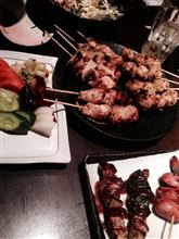 今夜は焼き鳥(* ￣▽)o□☆□o(▽￣ *) カンパァーイッ♪