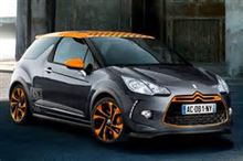 いかにもフランス車　シトロエンDS3　(個性的というか、、!!)　　