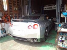 ☆　ＣＲＵＩＳＥ Ｒ３５ 排気系交換でＰＩＴＩＮ！　☆