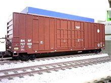 鉄道模型を呟く。