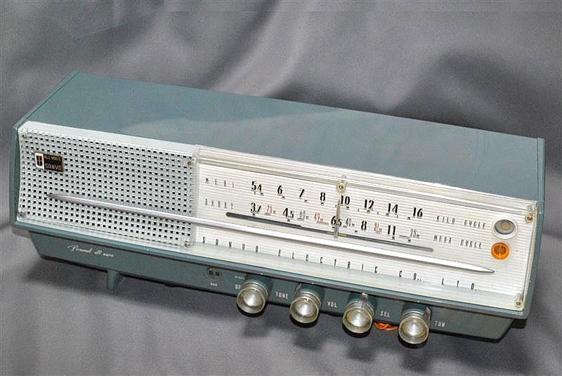 三洋電機(サンヨー) 真空管ラジオ SF-78 |覆面えるのブログ 三洋電機(サンヨー) 真空管ラジオ SF-78 |覆面えるのブログ