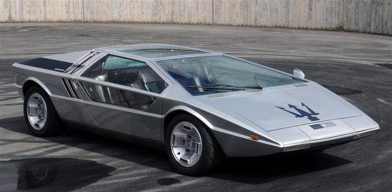 ブサかっこいいスーパーカー Maserati Boomerang いーんぢゃの