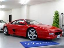 フェラーリ　F355      美しいスタイリングですね!!