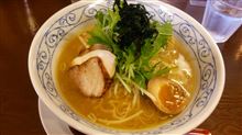 鶏骨醤油ラーメン 