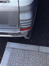 リアバンパー取り替え