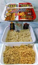 ペヤング超大盛ハーフ＆ハーフ食べてみた！