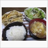 今日のディナーは、自宅で餃子 ...