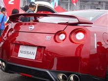 日産　GT-R  市販車。　　R　　R　　R！！(富士スピードウエイ報告③)
