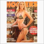 HOOTERS再